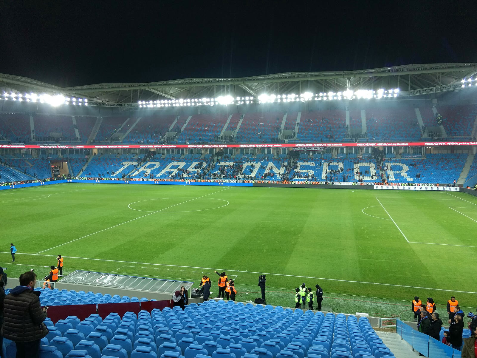 Trabzonspor'un iç sahası Papara Park (Şenol Güneş Spor Kompleksi)