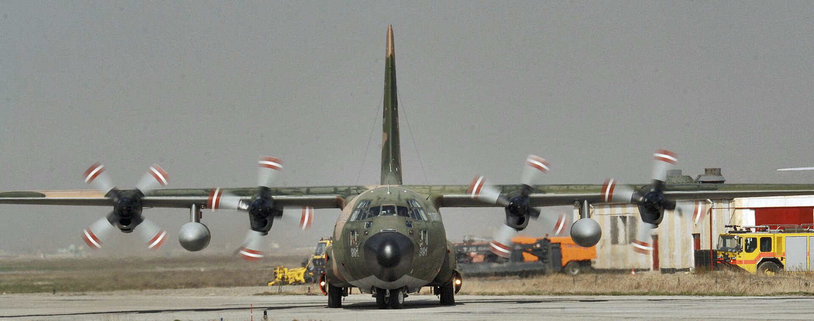 Türk Hava Kuvvetlerine ait bir C-130 Hercules (arşiv)