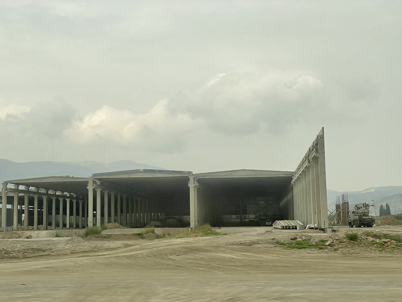 Türkiye'de inşaat halindeki bir fabrika binası